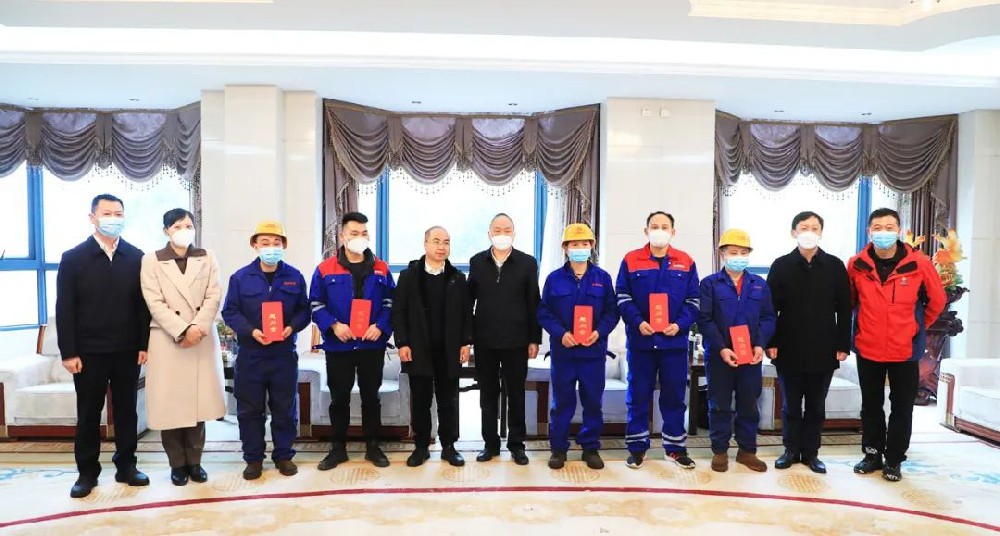 HJC黄金城动态，，2024年新闻案例，，售后培训服务-HJC黄金城--官网-HJC黄金城机械_掘进凿岩台车_混凝土湿喷台车_扒渣机-HJC黄金城