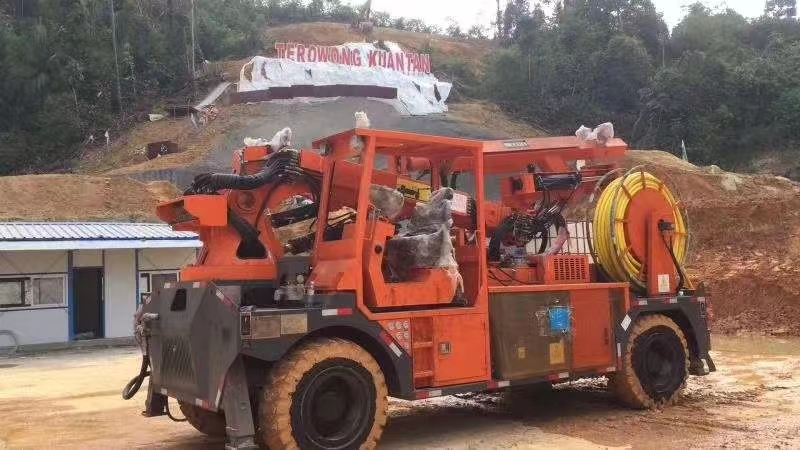 地下采矿装备，，，，，，隧道凿岩台车，，，，，，掘进钻车，，，，，，地下工程设备案例-HJC黄金城--官网-HJC黄金城机械_掘进凿岩台车_混凝土湿喷台车_扒渣机-HJC黄金城