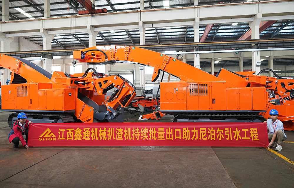 地下采矿装备，，，，，隧道凿岩台车，，，，，掘进钻车，，，，，地下工程设备案例-HJC黄金城--官网-HJC黄金城机械_掘进凿岩台车_混凝土湿喷台车_扒渣机-HJC黄金城