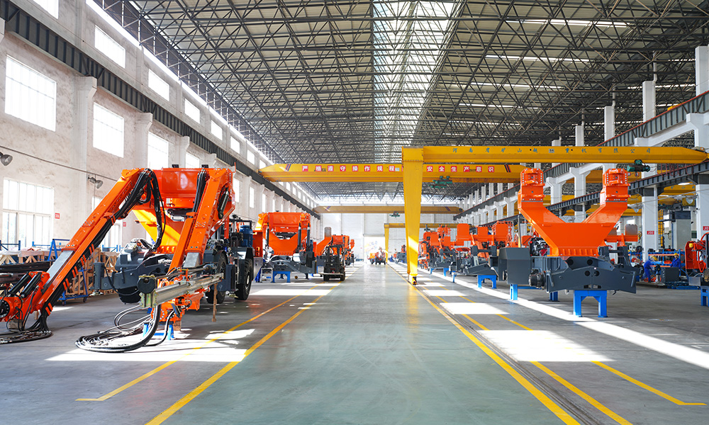 HJC黄金城机械，，，，，江西HJC黄金城，，，，，HJC黄金城简介-HJC黄金城--官网-HJC黄金城机械_掘进凿岩台车_混凝土湿喷台车_扒渣机-HJC黄金城