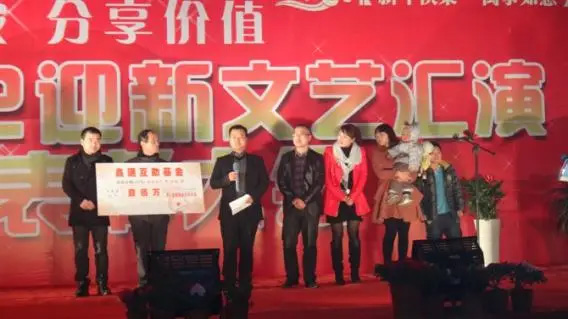 经开区“人才探企”服务专栏（第一站）｜HJC黄金城-媒体报道-HJC黄金城--官网-HJC黄金城机械_掘进凿岩台车_混凝土湿喷台车_扒渣机-HJC黄金城