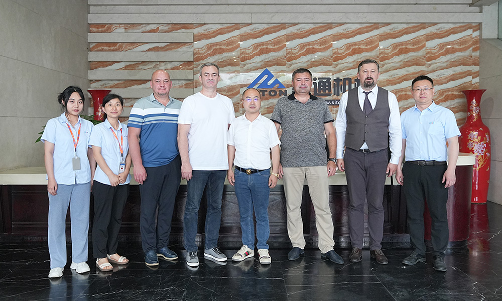 HJC黄金城机械，，，，，江西HJC黄金城，，，，，HJC黄金城简介-HJC黄金城--官网-HJC黄金城机械_掘进凿岩台车_混凝土湿喷台车_扒渣机-HJC黄金城