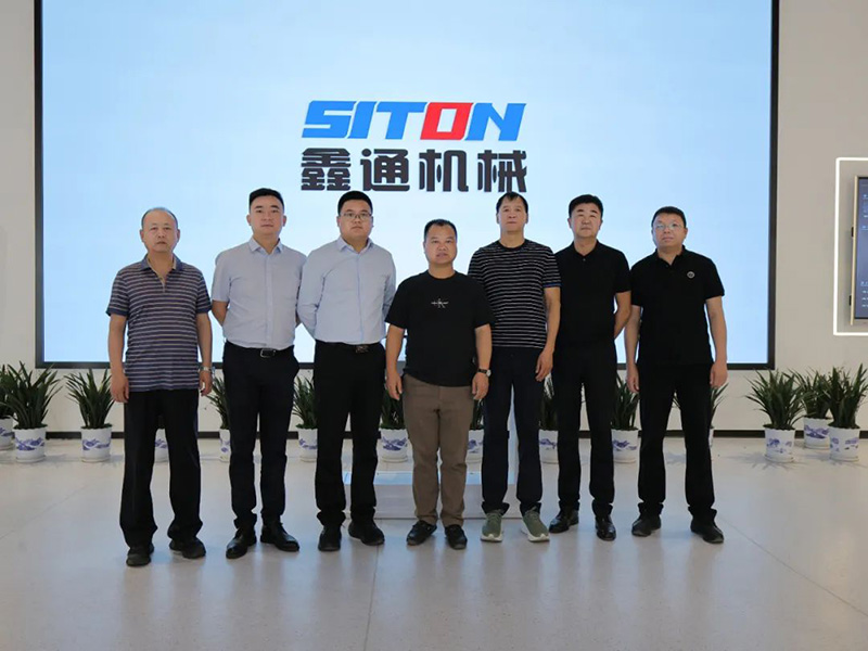 HJC黄金城动态，，，，2024年新闻案例，，，，售后培训服务-HJC黄金城--官网-HJC黄金城机械_掘进凿岩台车_混凝土湿喷台车_扒渣机-HJC黄金城