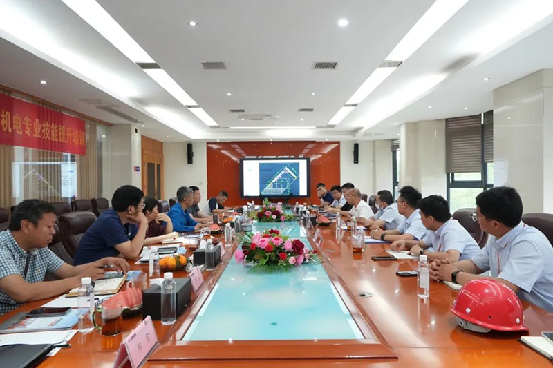 HJC黄金城动态，，2024年新闻案例，，售后培训服务-HJC黄金城--官网-HJC黄金城机械_掘进凿岩台车_混凝土湿喷台车_扒渣机-HJC黄金城