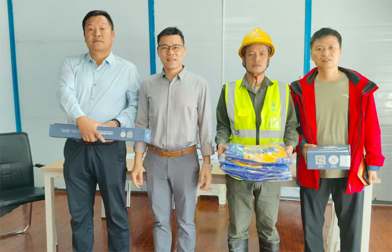 万里行·西藏篇 | 海拔4700米之上 缺氧不缺服务-HJC黄金城动态-HJC黄金城--官网-HJC黄金城机械_掘进凿岩台车_混凝土湿喷台车_扒渣机-HJC黄金城