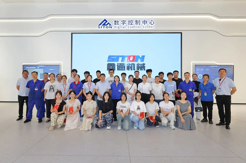 HJC黄金城动态，，，，，，2024年新闻案例，，，，，，售后培训服务-HJC黄金城--官网-HJC黄金城机械_掘进凿岩台车_混凝土湿喷台车_扒渣机-HJC黄金城