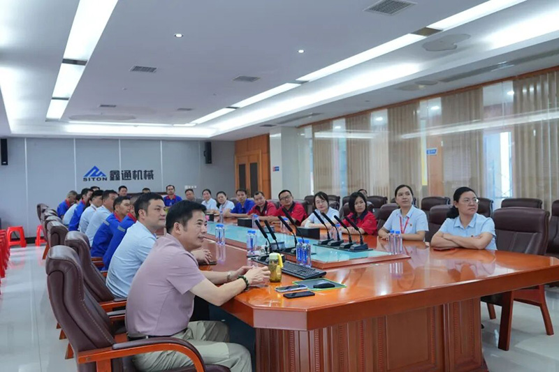 HJC黄金城动态，，，，，，2024年新闻案例，，，，，，售后培训服务-HJC黄金城--官网-HJC黄金城机械_掘进凿岩台车_混凝土湿喷台车_扒渣机-HJC黄金城