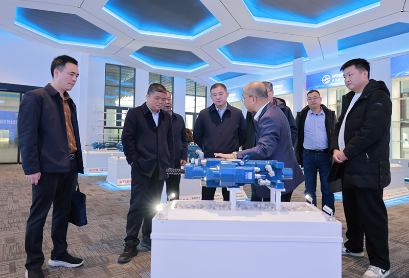 HJC黄金城--官网-HJC黄金城机械_掘进凿岩台车_混凝土湿喷台车_扒渣机-HJC黄金城